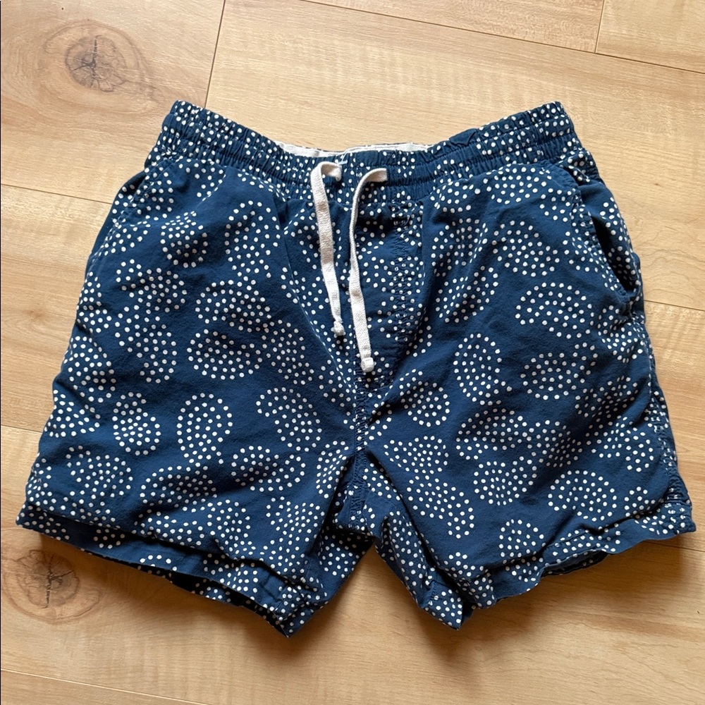 J. Crew 6” Dock Shorts, Size Small